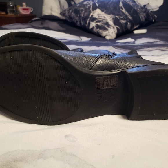 Black Leather Boots - Picture 3 of 3